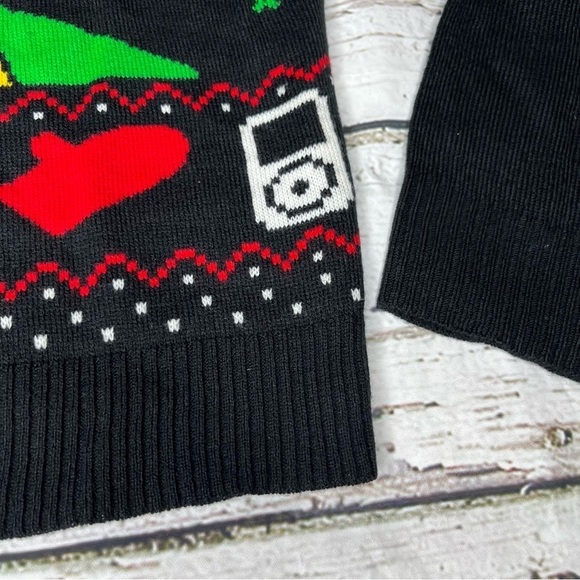 The Office Black Dwight Schrute Elf X-mas Sweater Size S - Picture 3 of 6